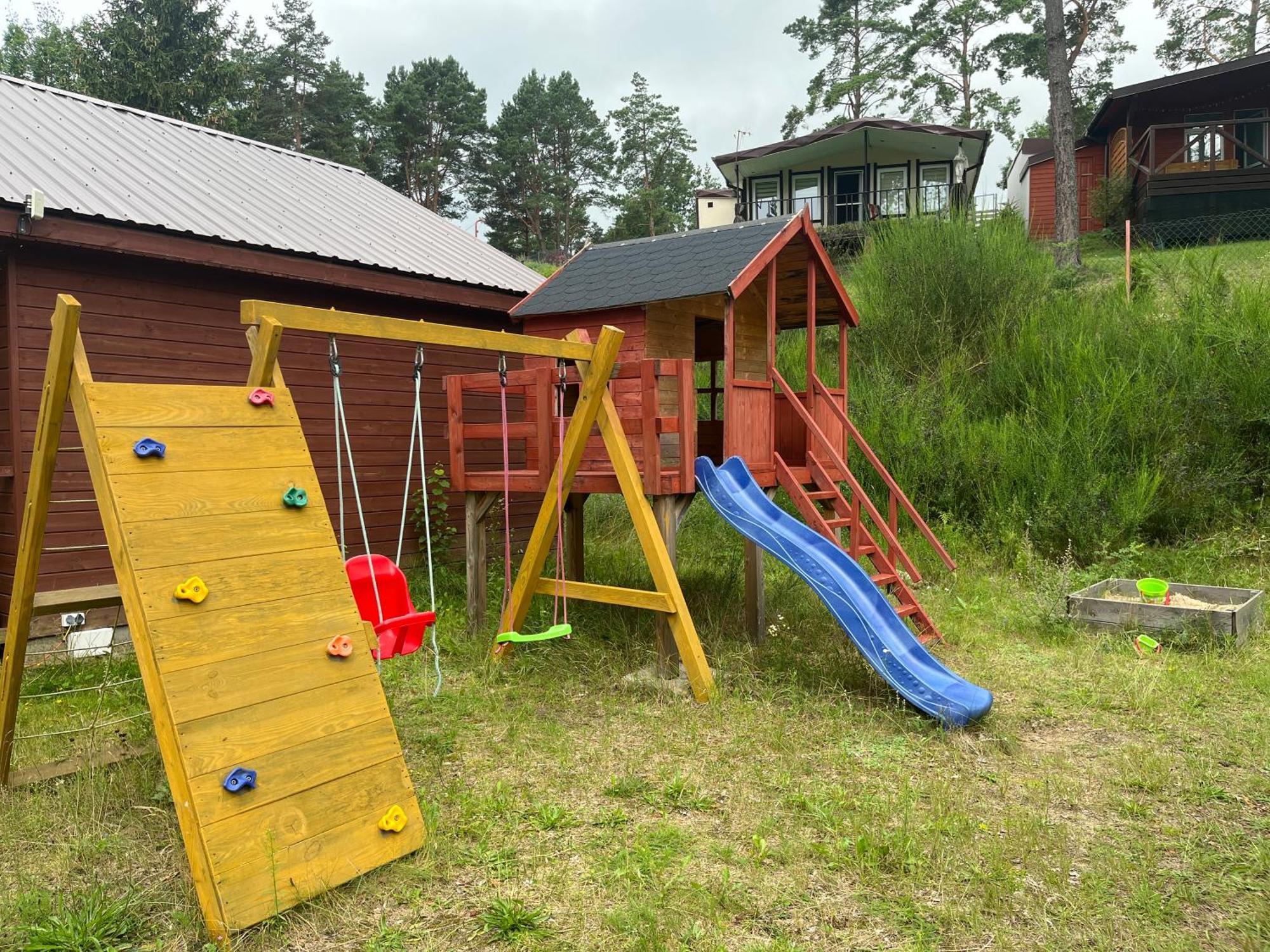 ホテル Ostoja Na Wzgorzu Swieszyno  エクステリア 写真